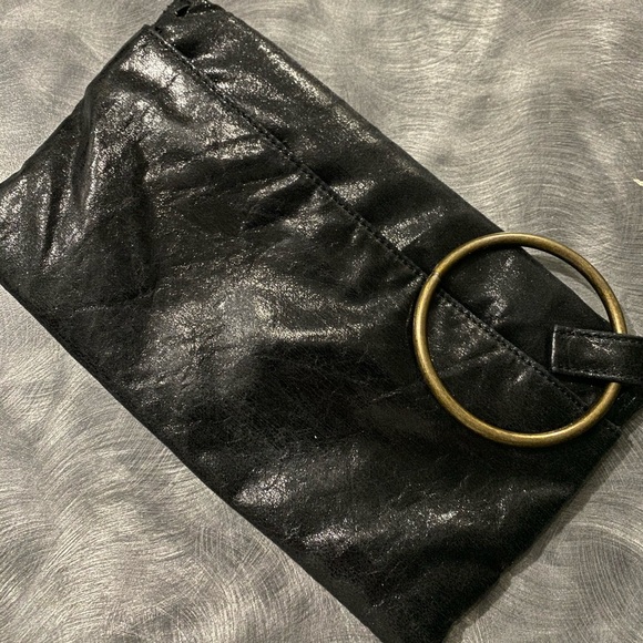 Matt & Nat Vegan Envelope Wristlet - Picture 3 of 5